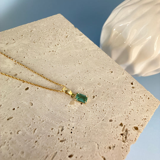 9ct Yellow Gold Green Tourmaline Pendant