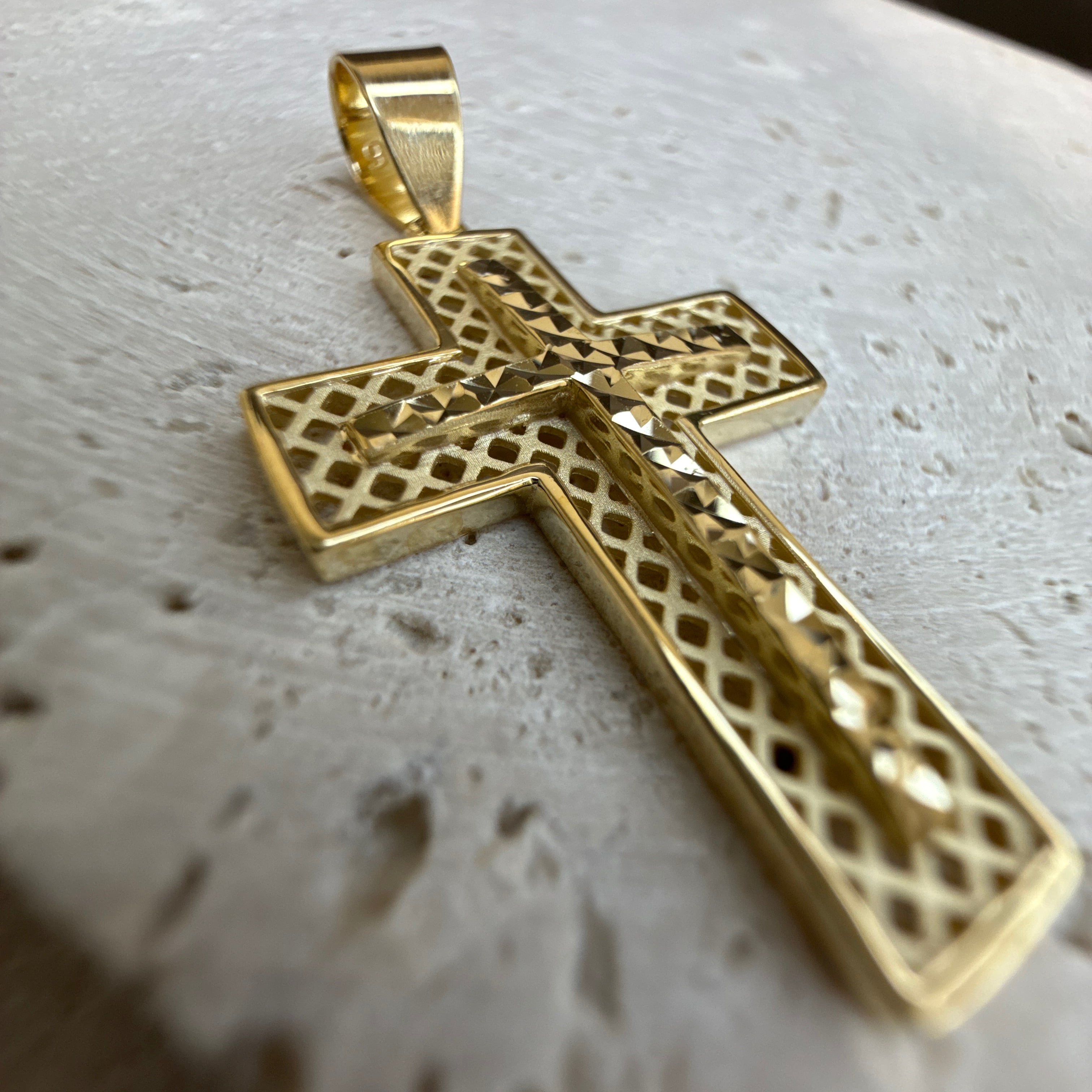 9ct Yellow Gold Textured Cross Pendant