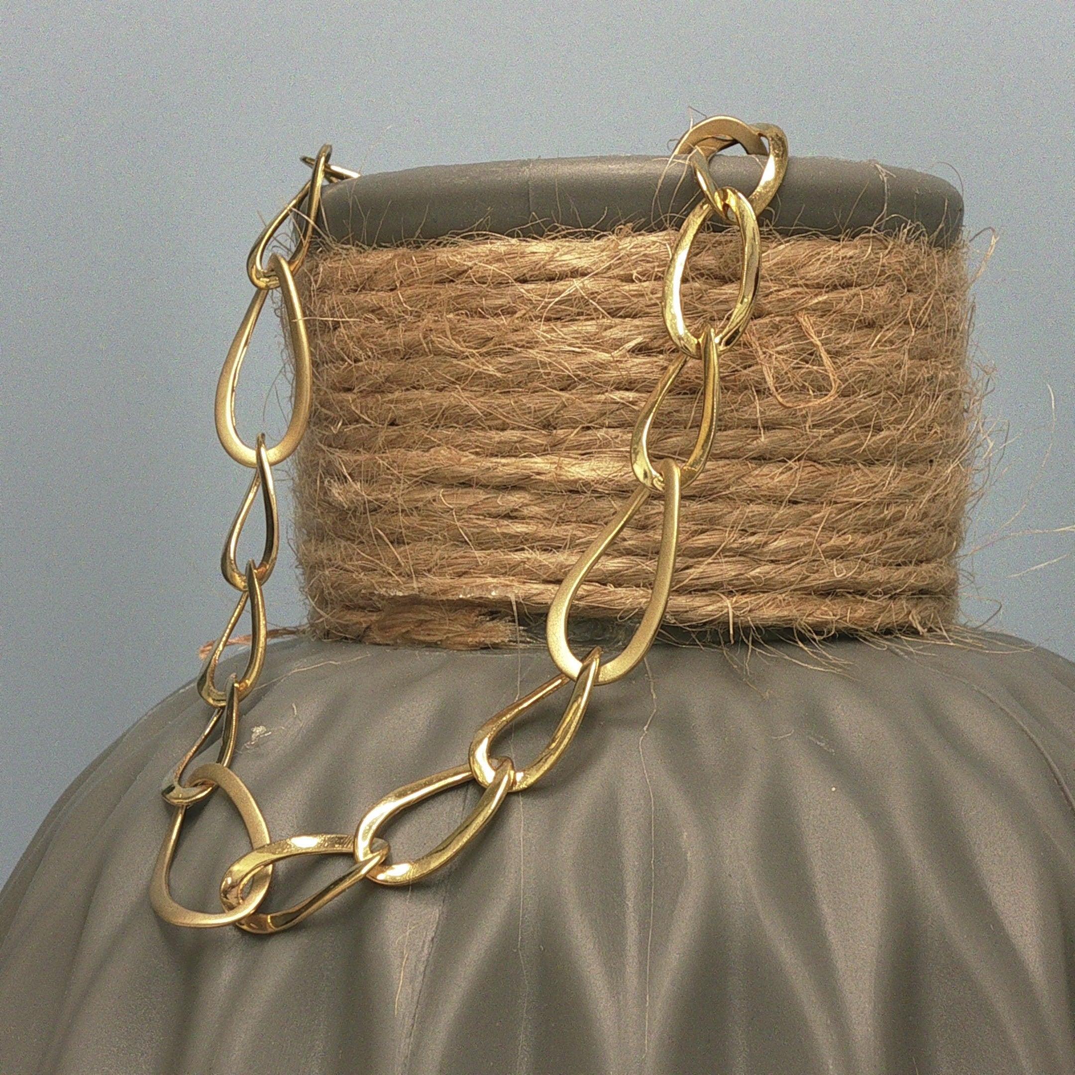 9ct Yellow Gold Satin & Polished Oval Link Bracelet