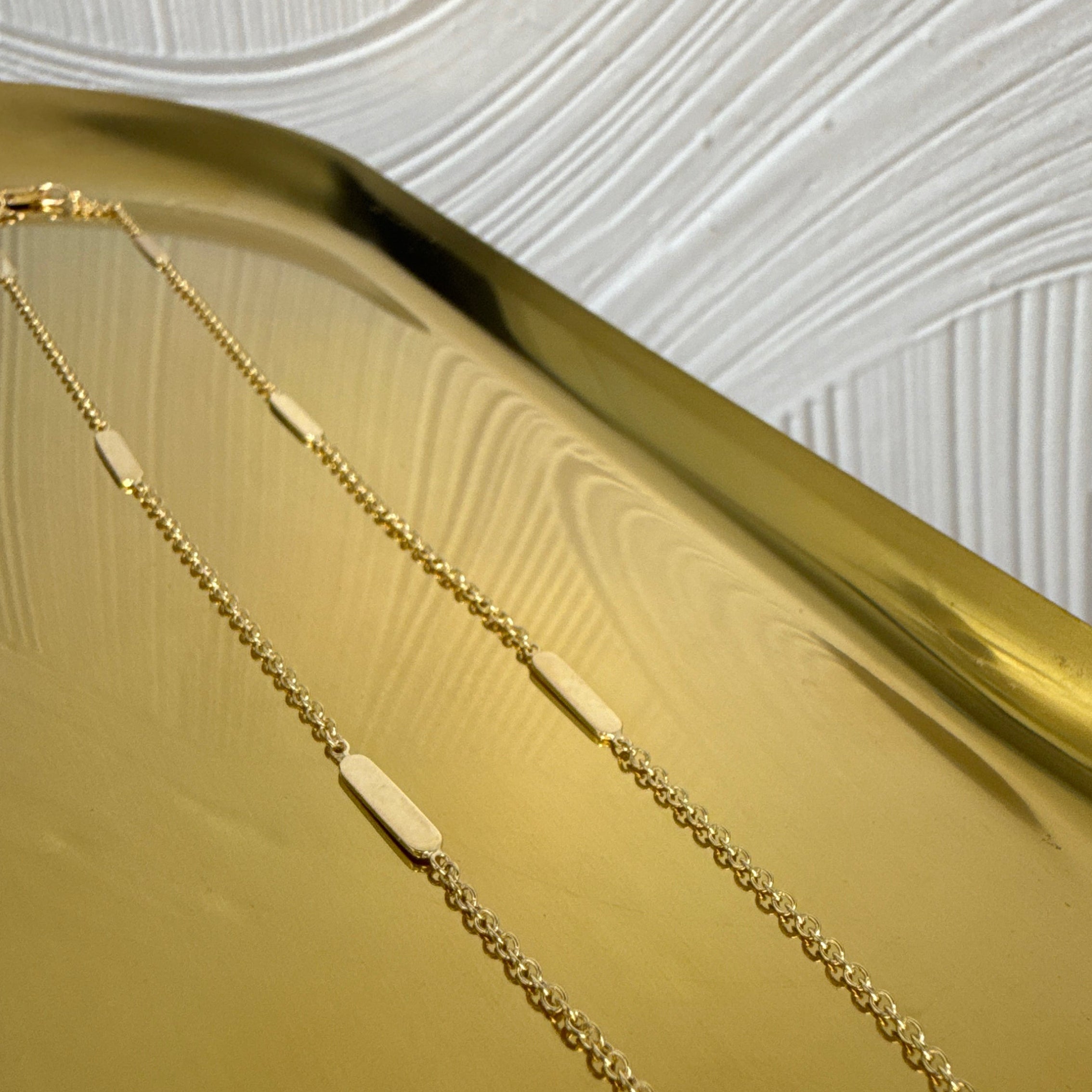 9ct Yellow Gold Cable Necklace with Seven Bar Stations