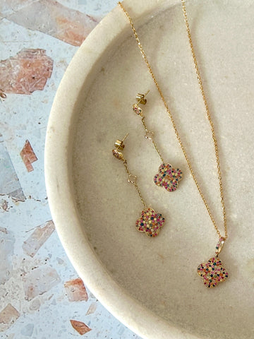 9ct Yellow Gold Multi-Colour Sapphire Clover Necklace