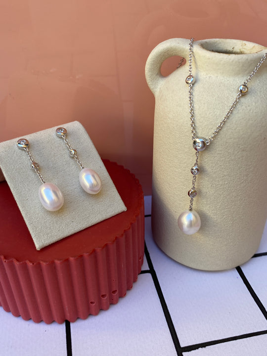 Sterling Silver Freshwater Pearl Earrings