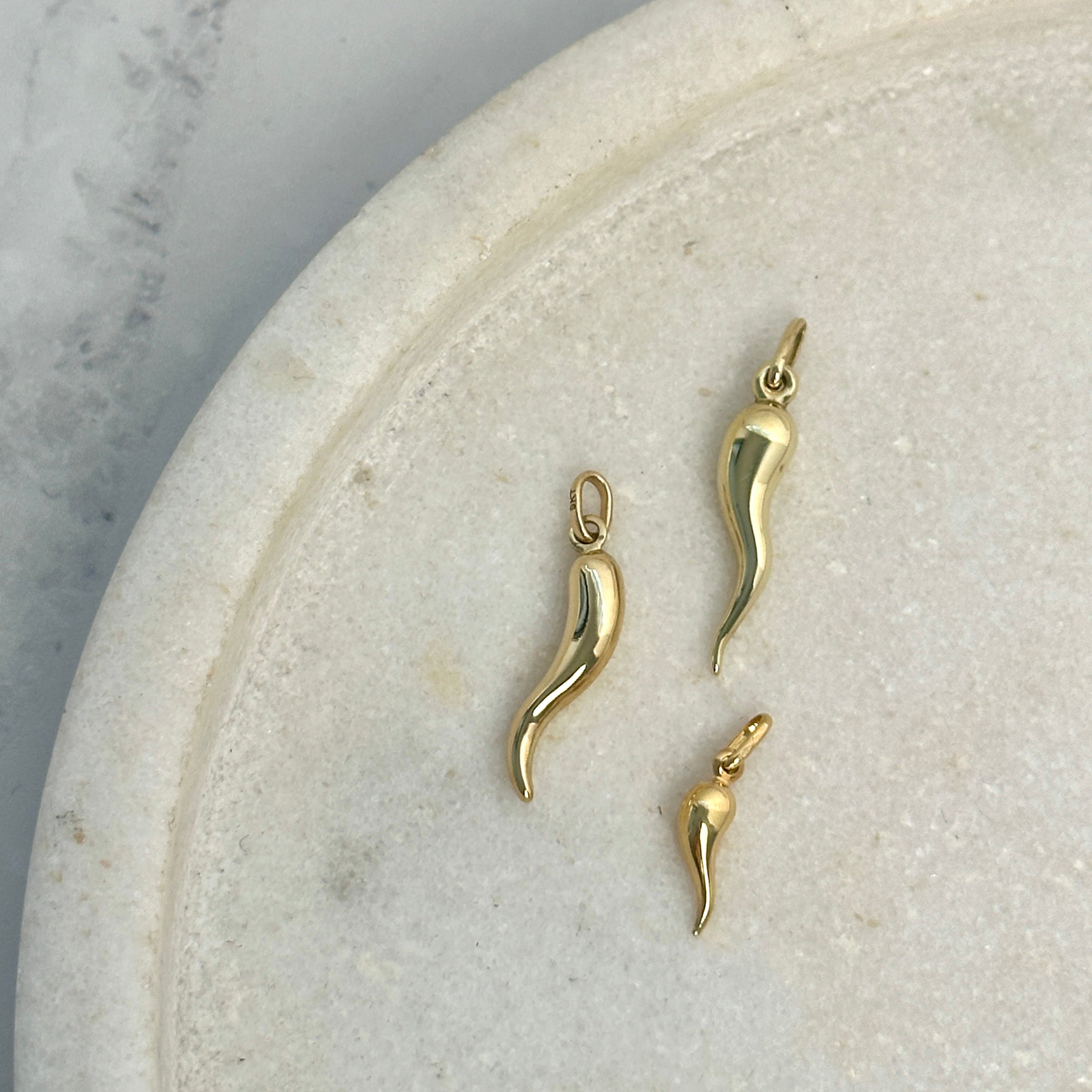 9ct Yellow Gold Mini Cornicello ‘Horn of Plenty’ Pendant