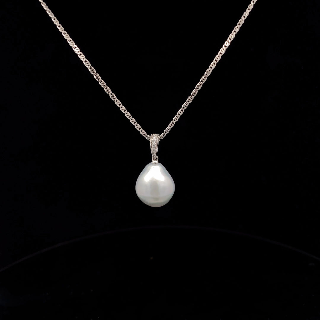 18ct White Gold Pearl and Diamond Enhancer Pendant and Chain
