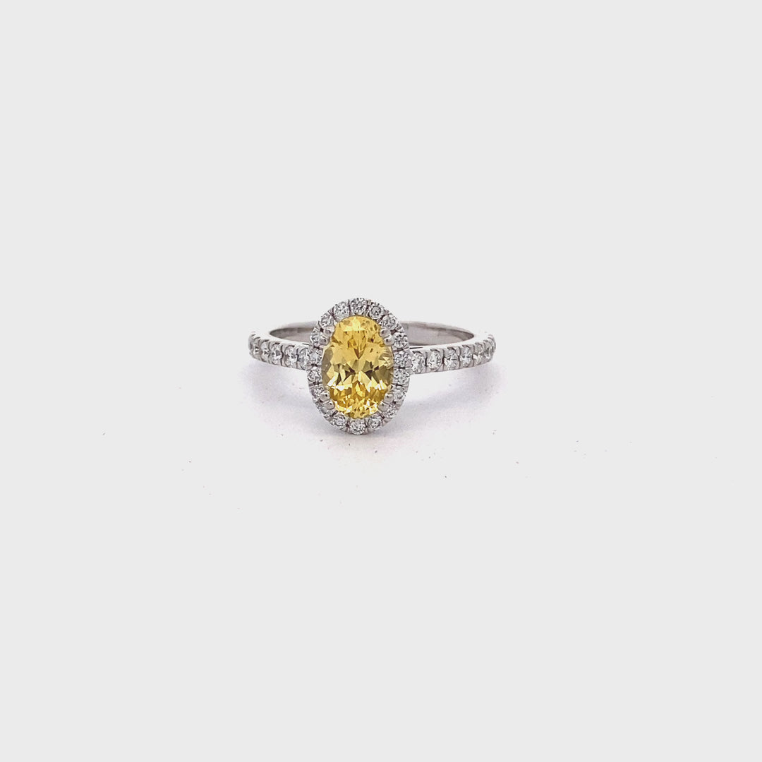 18ct White Gold Yellow Sapphire Ring
