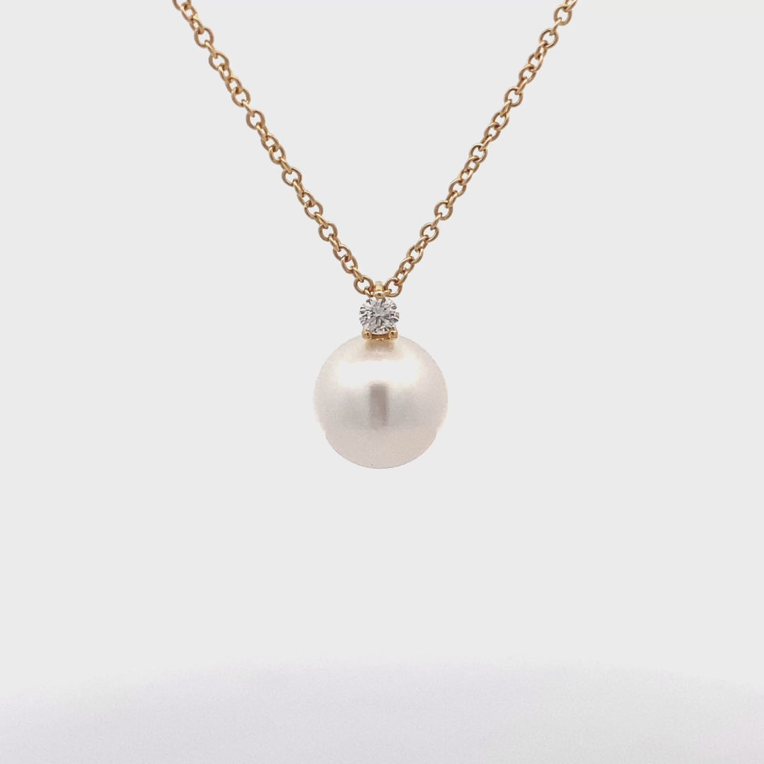 18ct Yellow Gold Autore 10mm South Sea Pearl Diamond Necklace