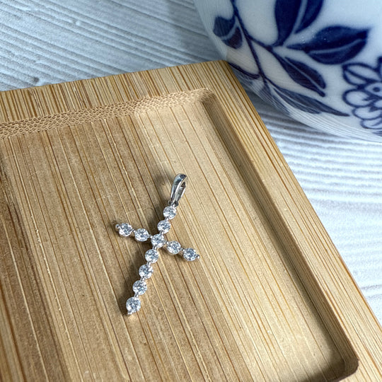 18ct White Gold Diamond Cross