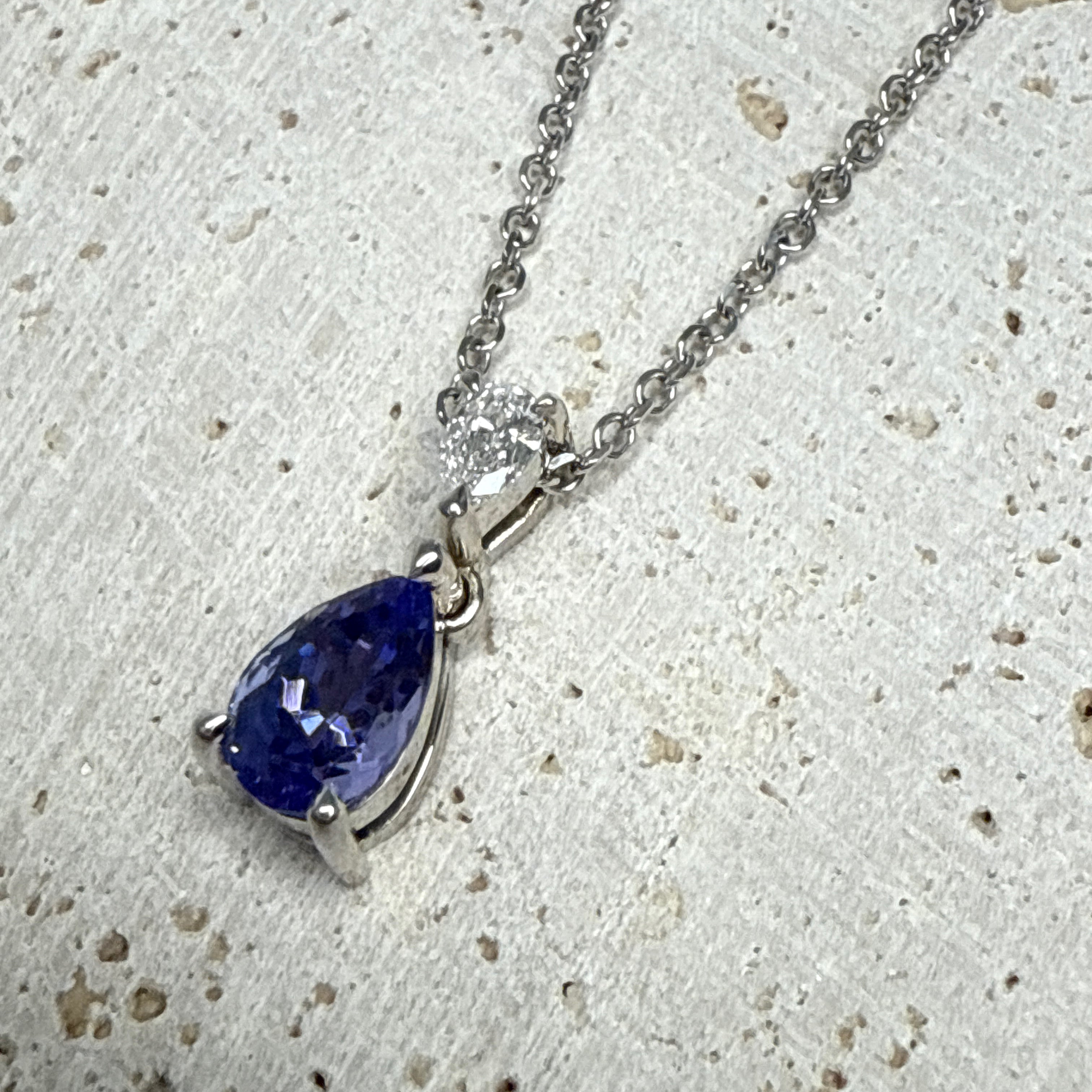 9ct White Gold Tanzanite and Diamond Pendant Necklace