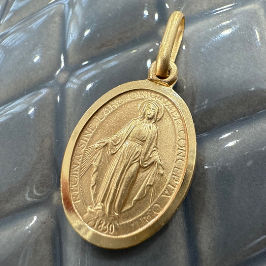 9ct Yellow Gold Madonna / Miraculous Mary Medallion