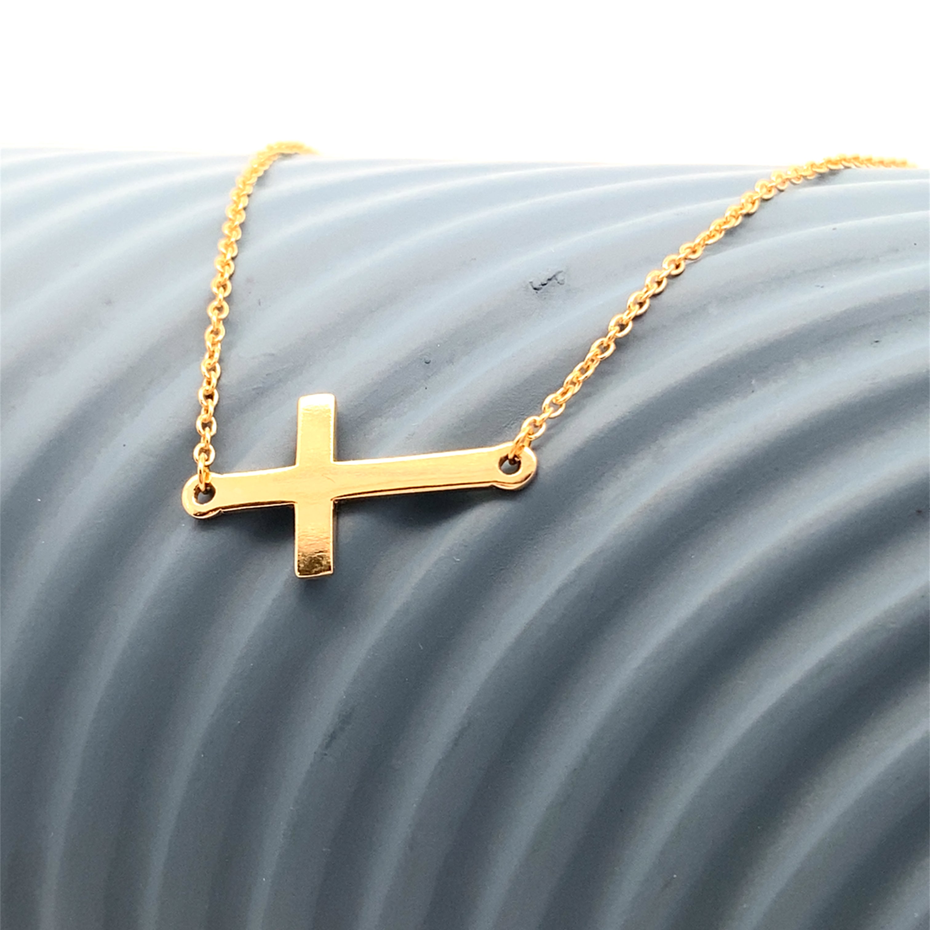 9ct Yellow Gold Sideways Cross Necklace