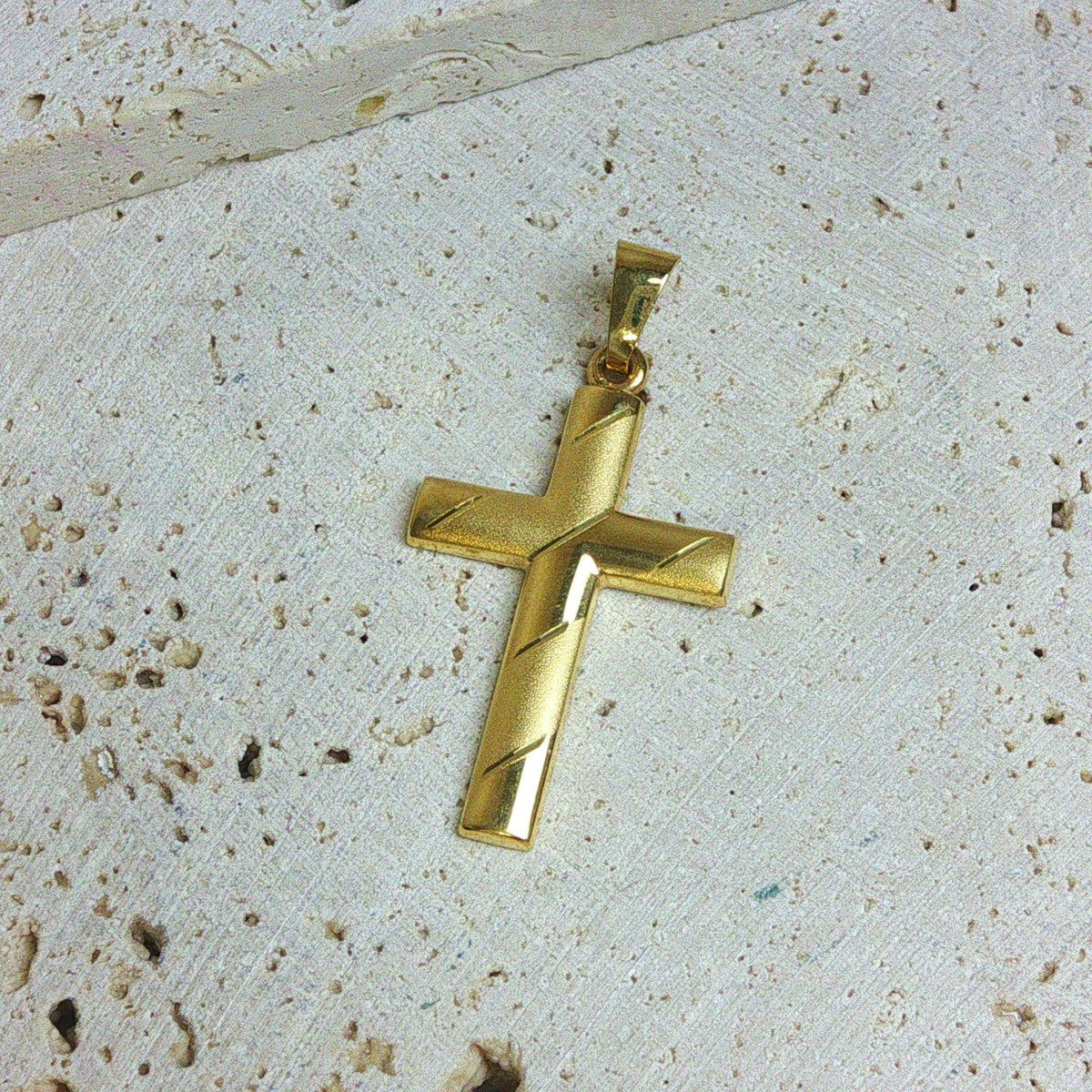 9ct Yellow Gold Polished & Matte Cross Pendant