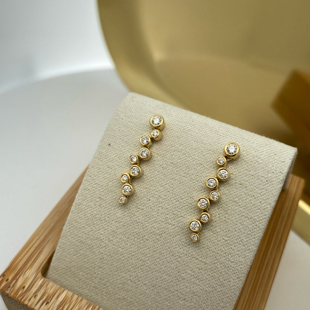 18ct Yellow Gold Natural Diamond Earrings