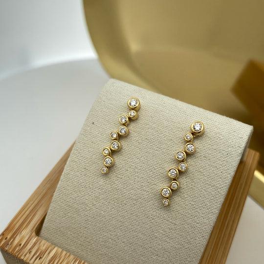 18ct Yellow Gold Natural Diamond Earrings