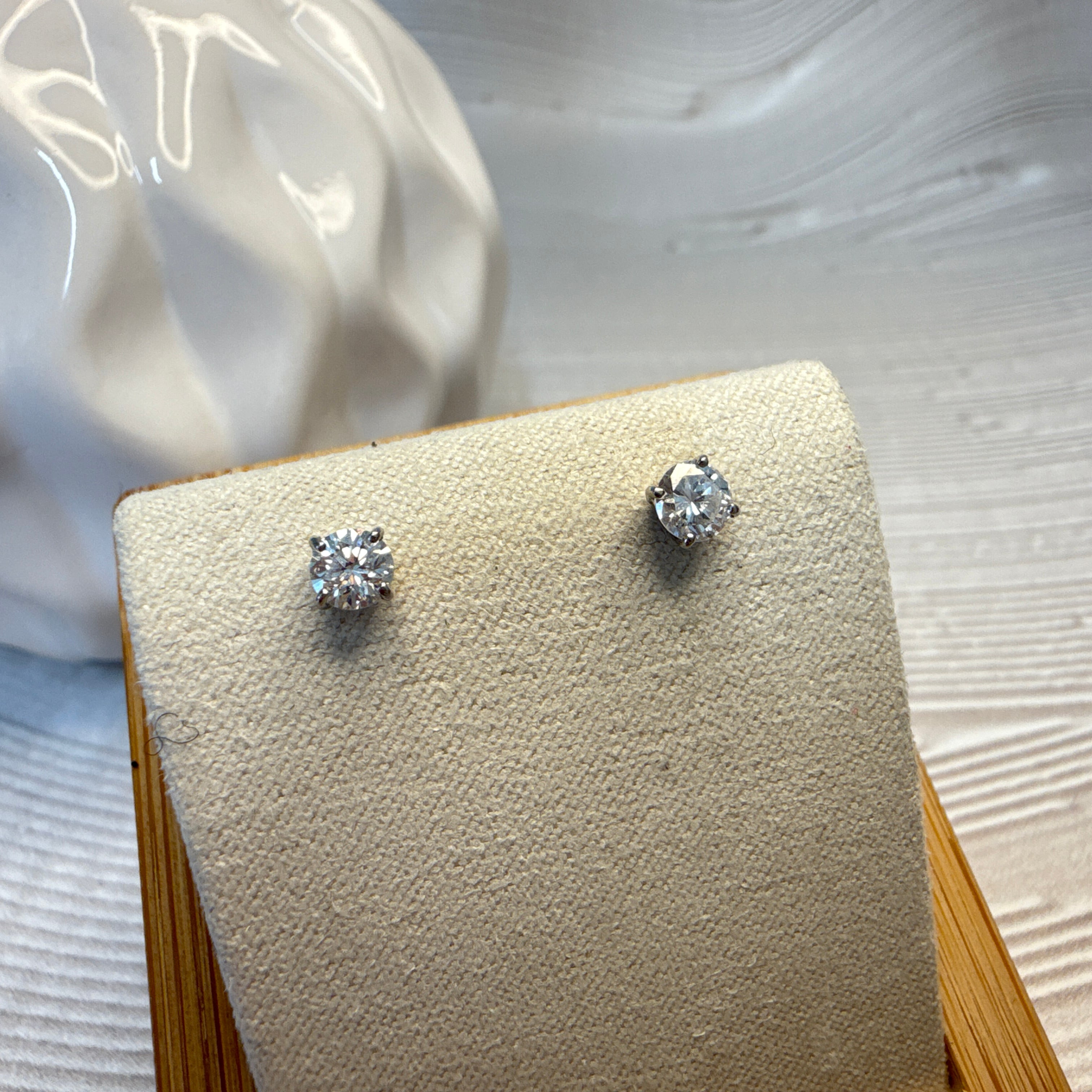 Platinum Diamond Studs (2 = 0.50ct)