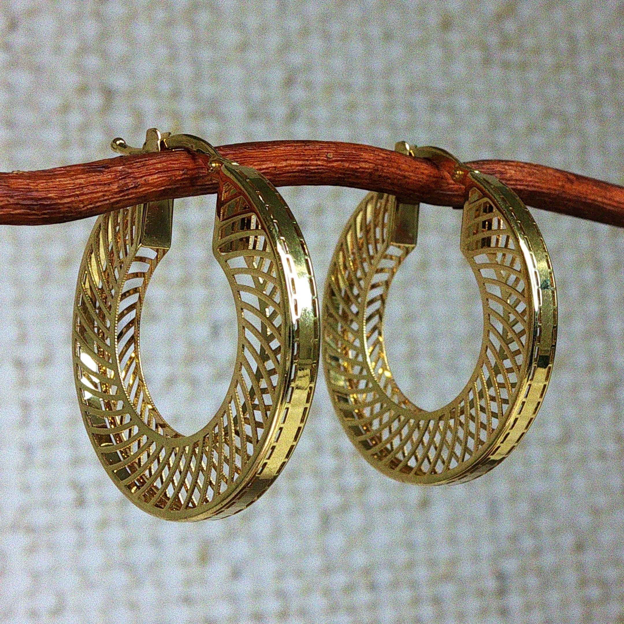 18ct Yellow Gold Fancy Hoop Earrings