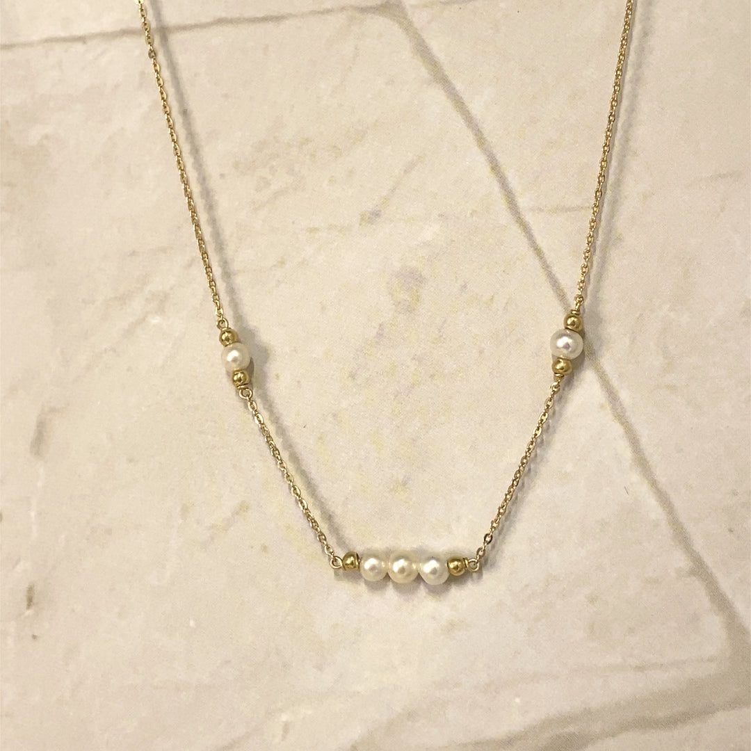 9ct Yellow Gold Freshwater Pearl Station Necklace