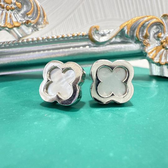 9ct White Gold Mother of Pearl Clover / Quatrefoil Studs (X-Large)
