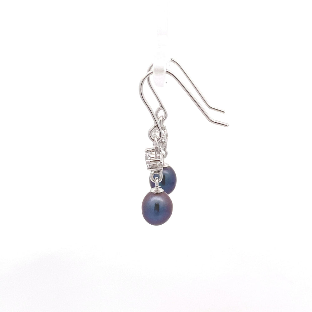 Sterling Silver Pearl and Cubic Zirconia Earring