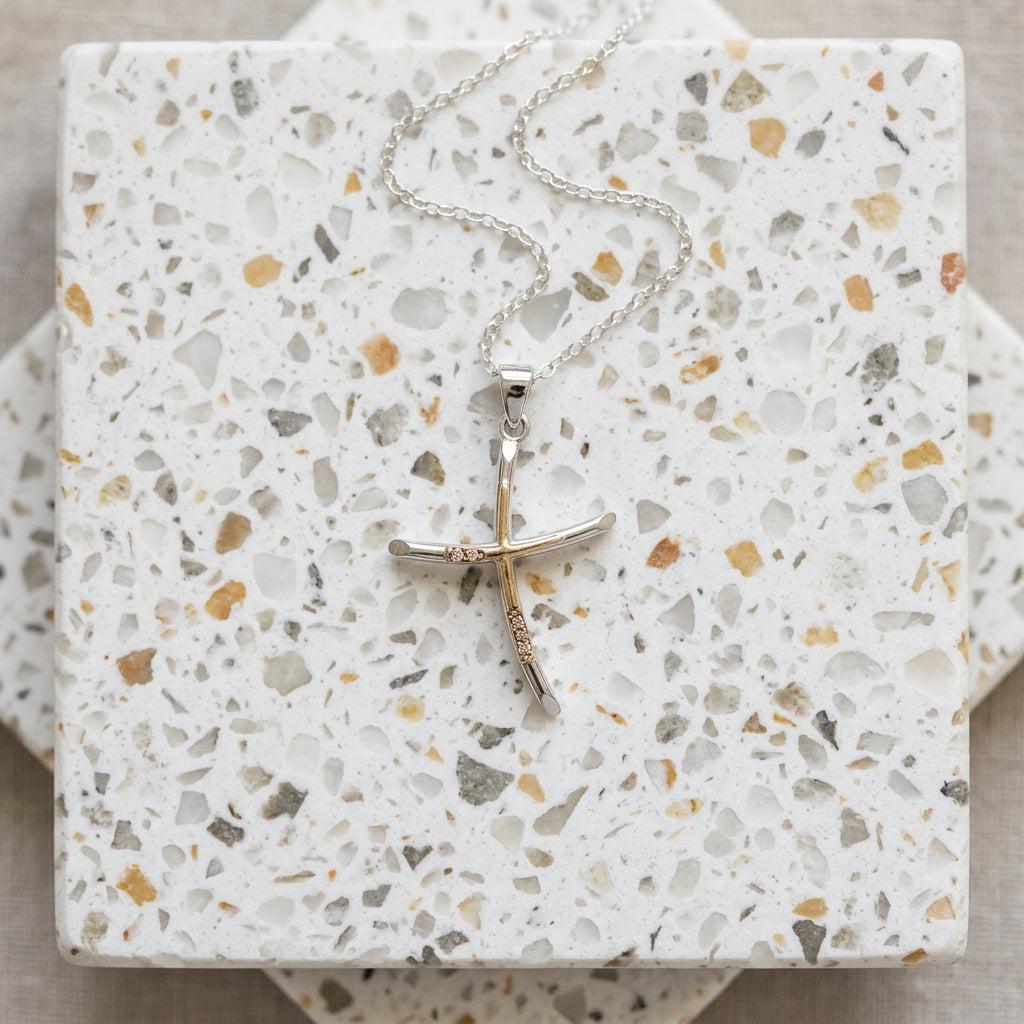 9ct Cross with Cubic Zirconias