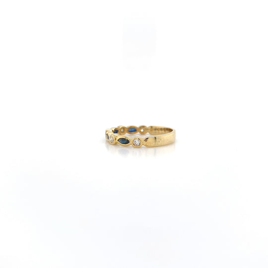 9ct Yellow Gold Diamond and Sapphire Ring