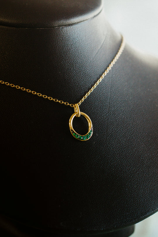 9ct Yellow Gold Emerald Pendant