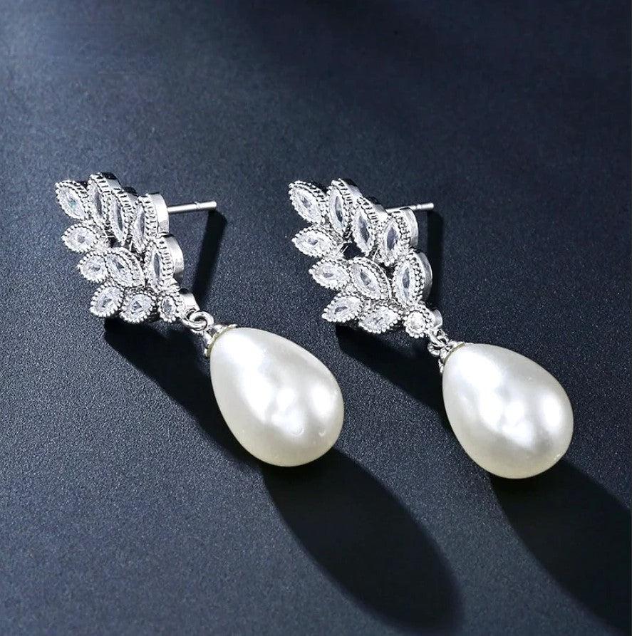 Sterling Silver Fresh Water Pearl Earrings