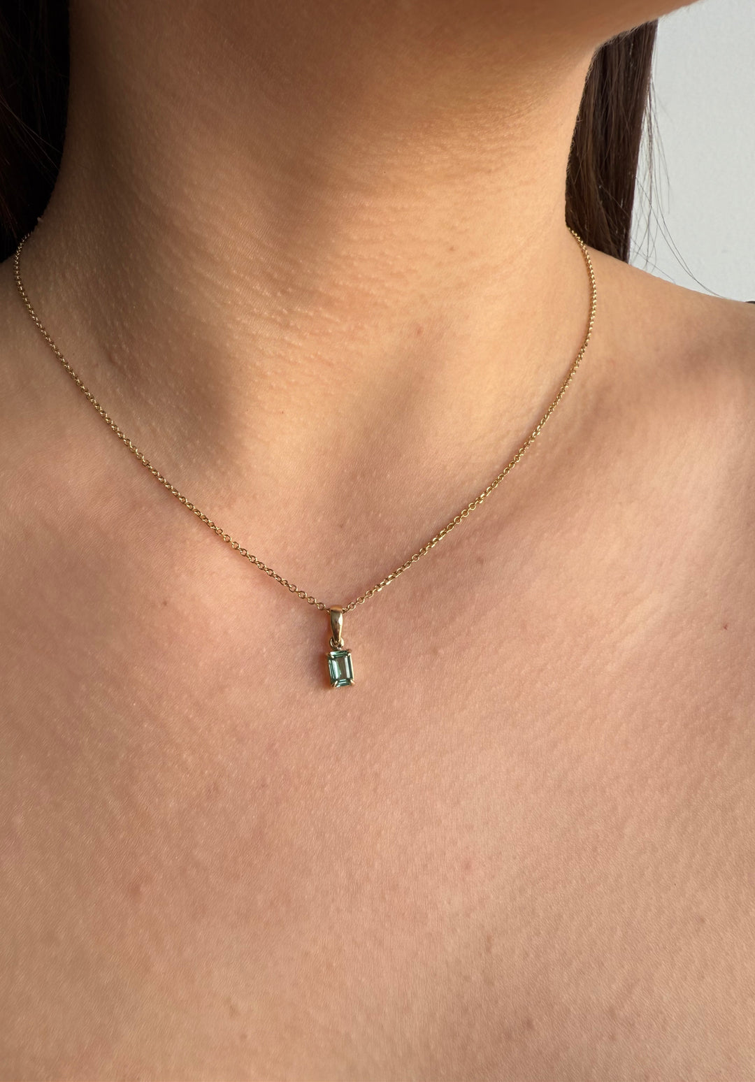 9ct Yellow Gold Green Tourmaline Pendant