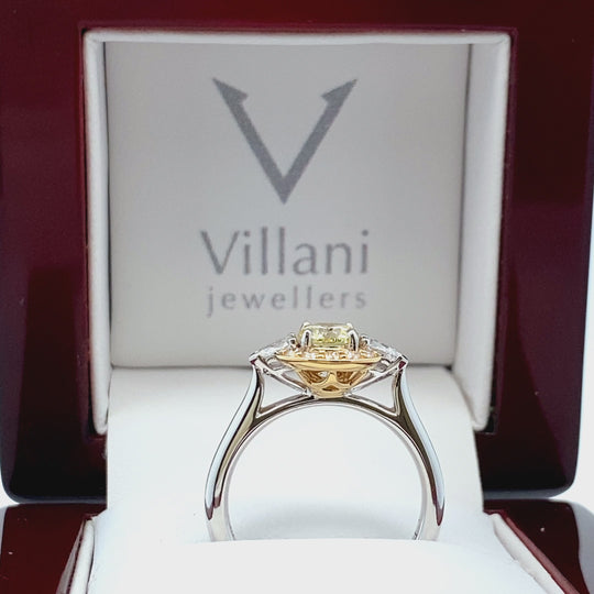 18ct Gold 0.92ct Yellow & White Diamond Ring